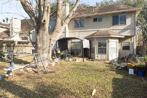 A home in Missouri City