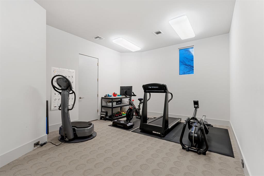 15618 Oyster Cove Drive, Sugar Land, Texas image 39
