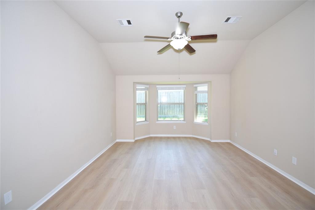 24034 Schults Meadow Lane, Spring, Texas image 20