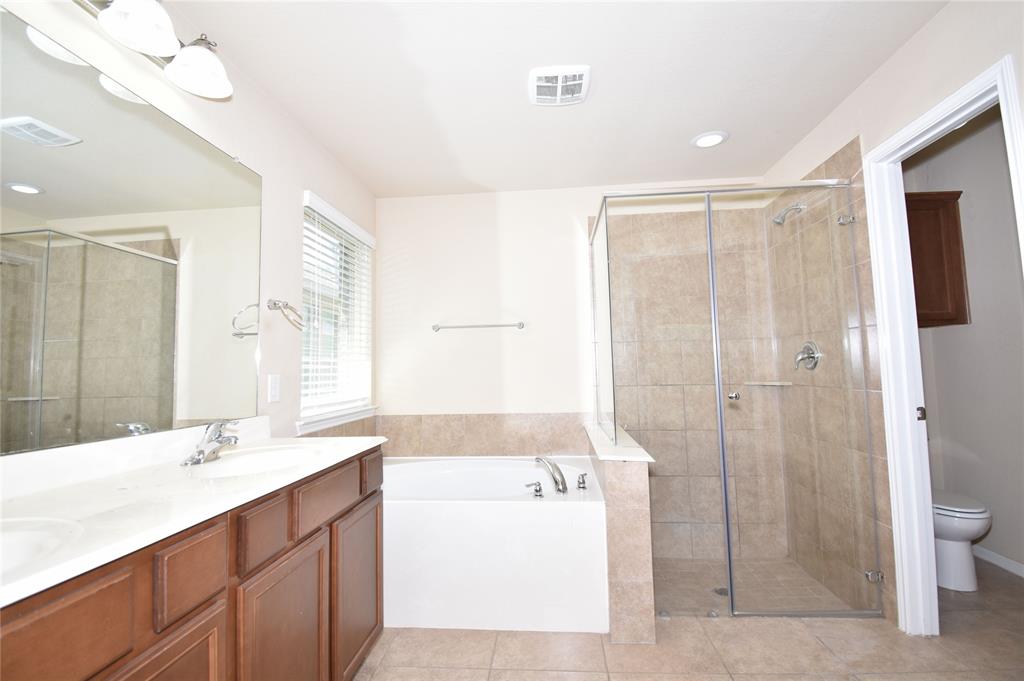 24034 Schults Meadow Lane, Spring, Texas image 22