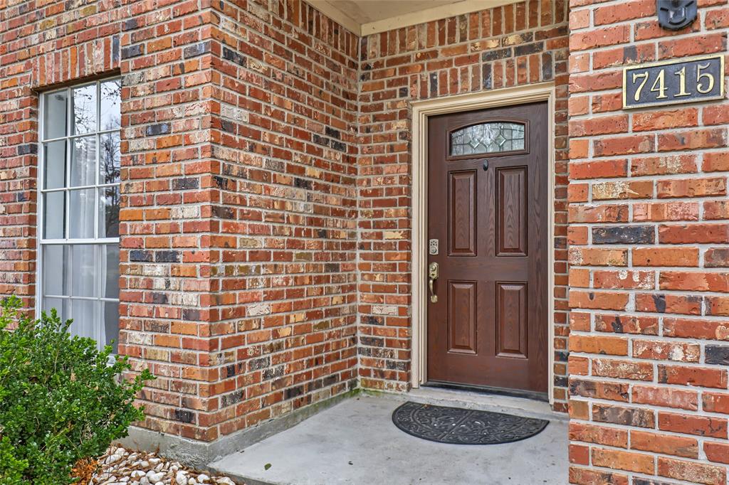 7415 Bluebird Bend, Humble, Texas image 2