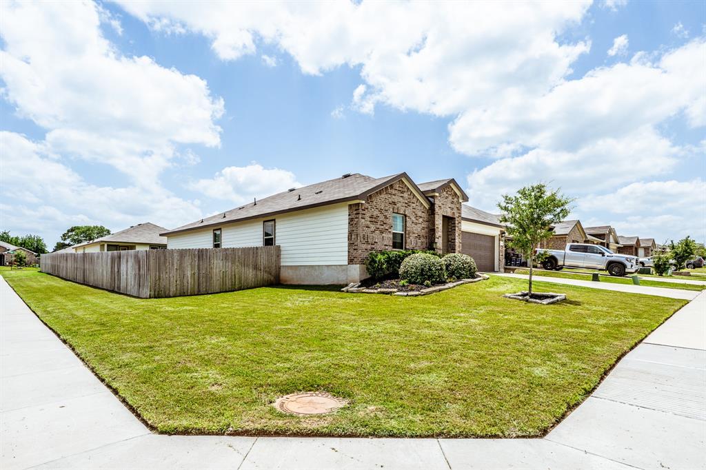 128 Barton Creek Drive, Huntsville, Texas image 26