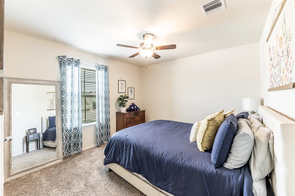 128 Barton Creek Drive, Huntsville, Texas image 18