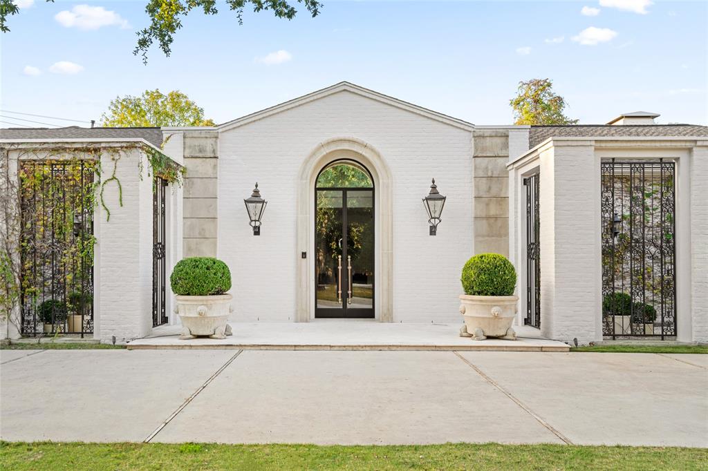 21 West Lane