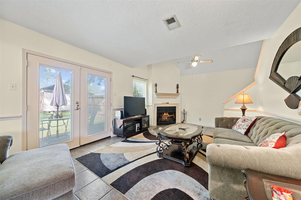 11514 Eaglewood Drive, Houston, Texas image 7