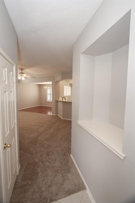 4906 Lochman Lane, Pearland, Texas image 10