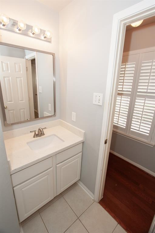 4906 Lochman Lane, Pearland, Texas image 14