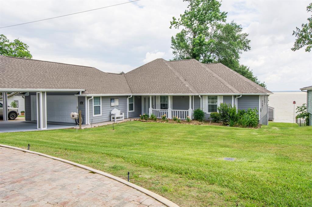 341 Sam Houston Loop