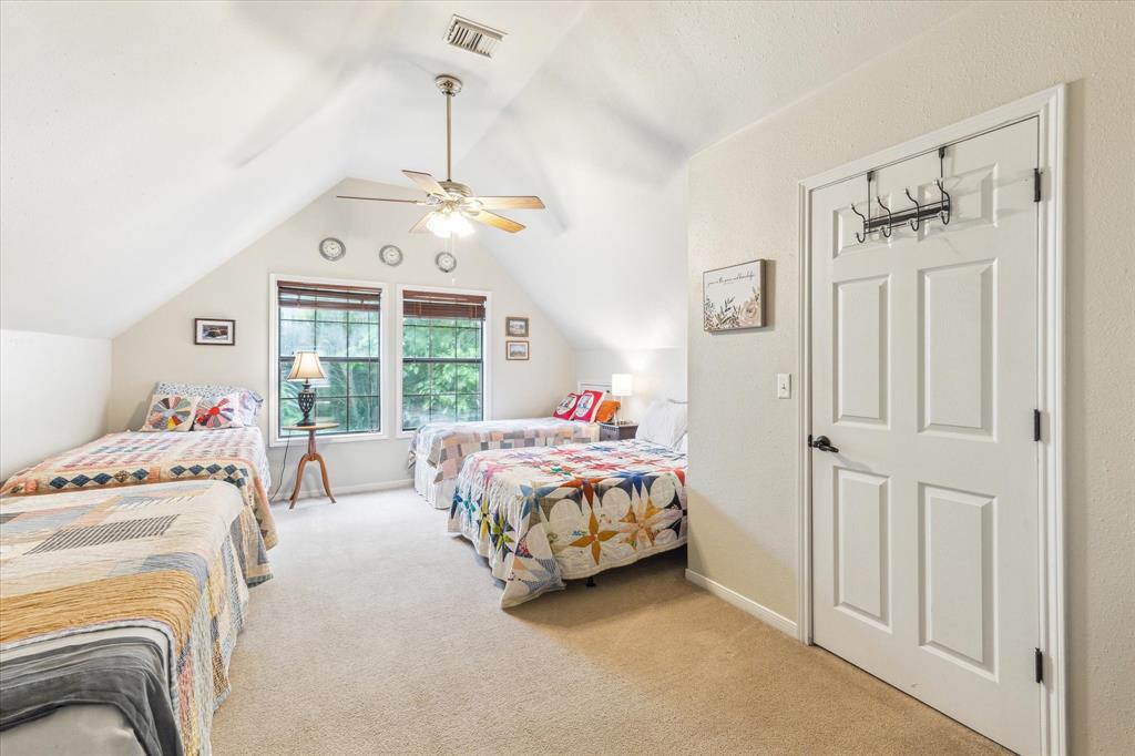 210 Queen Road, Clear Lake Shores, Texas image 27