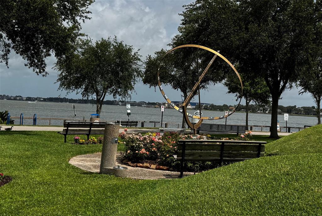 210 Queen Road, Clear Lake Shores, Texas image 32