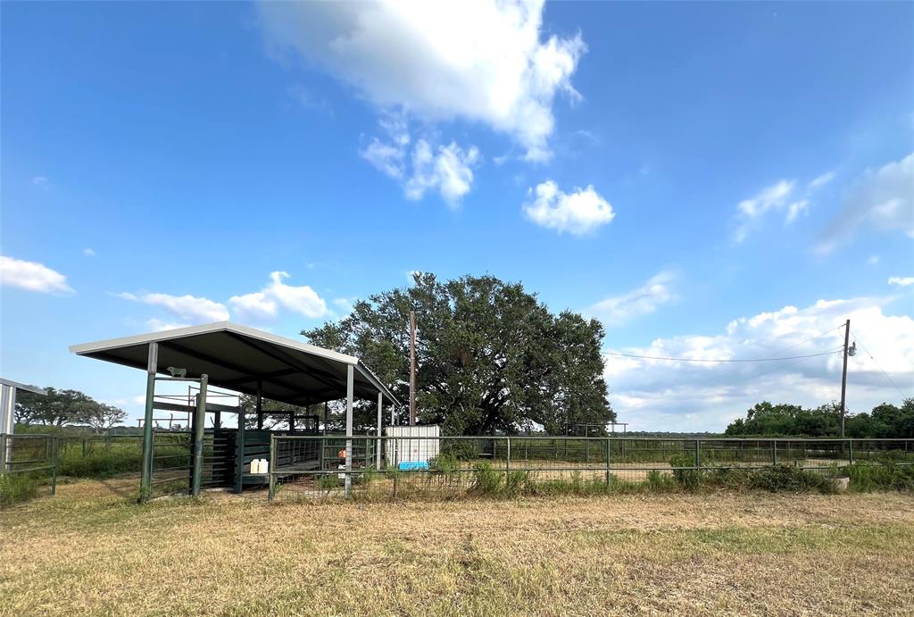 00 County Road 394, El Campo, Texas image 40