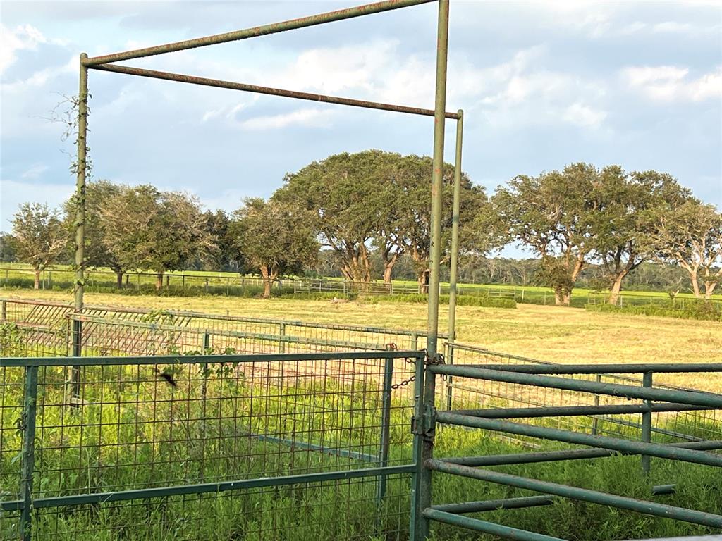 00 County Road 394, El Campo, Texas image 43