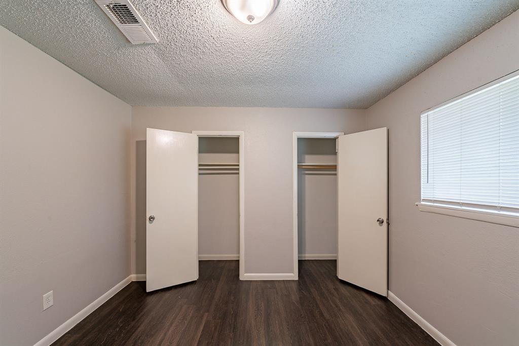 10003 Valley Sun Drive, Houston, Texas image 13