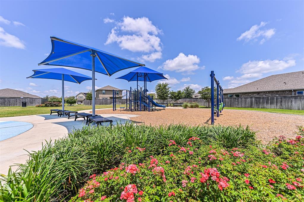 10409 Deussen Lane, Texas City, Texas image 24