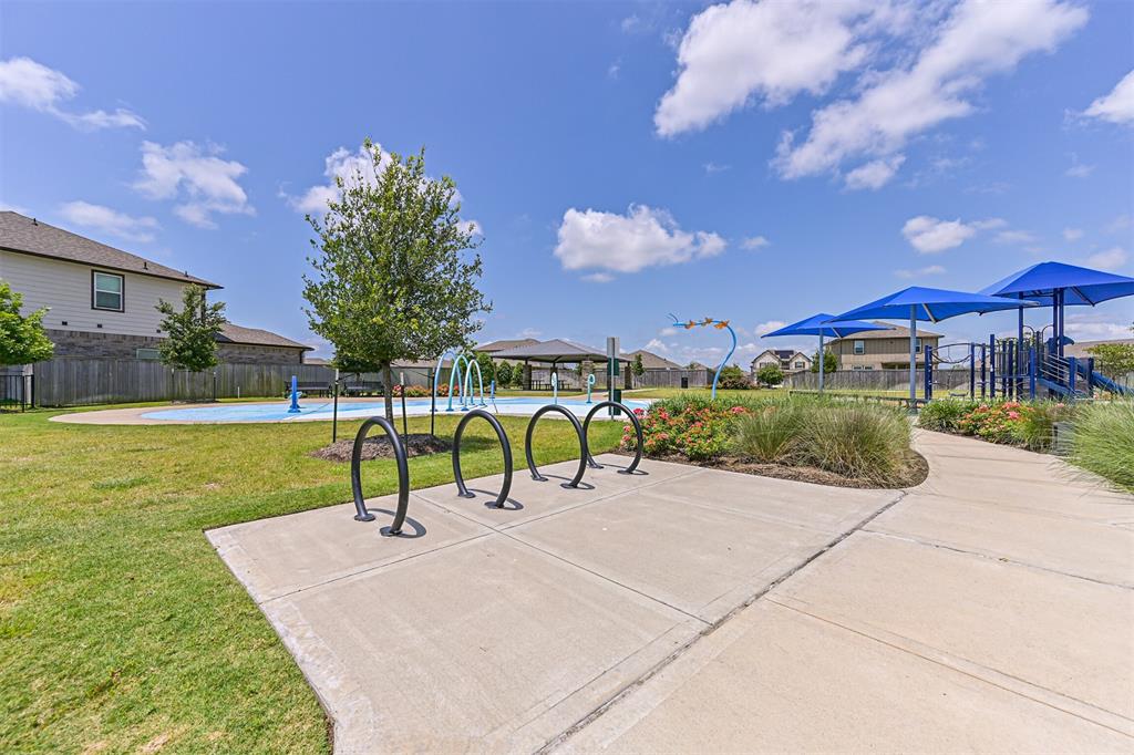 10409 Deussen Lane, Texas City, Texas image 26