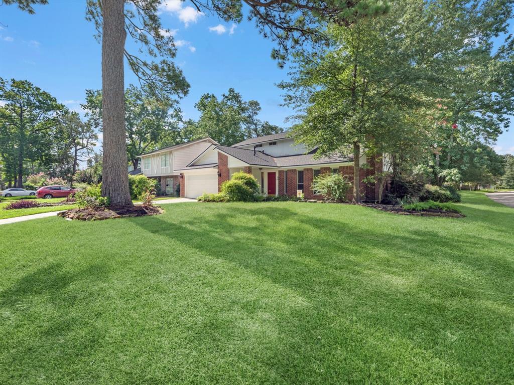 3202 Glade Springs Drive
