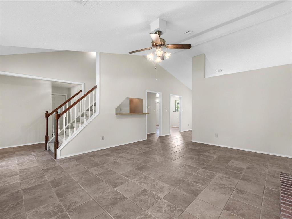 3202 Glade Springs Drive