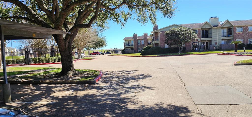 18800 Egret Bay Boulevard #1505, Webster, Texas image 18