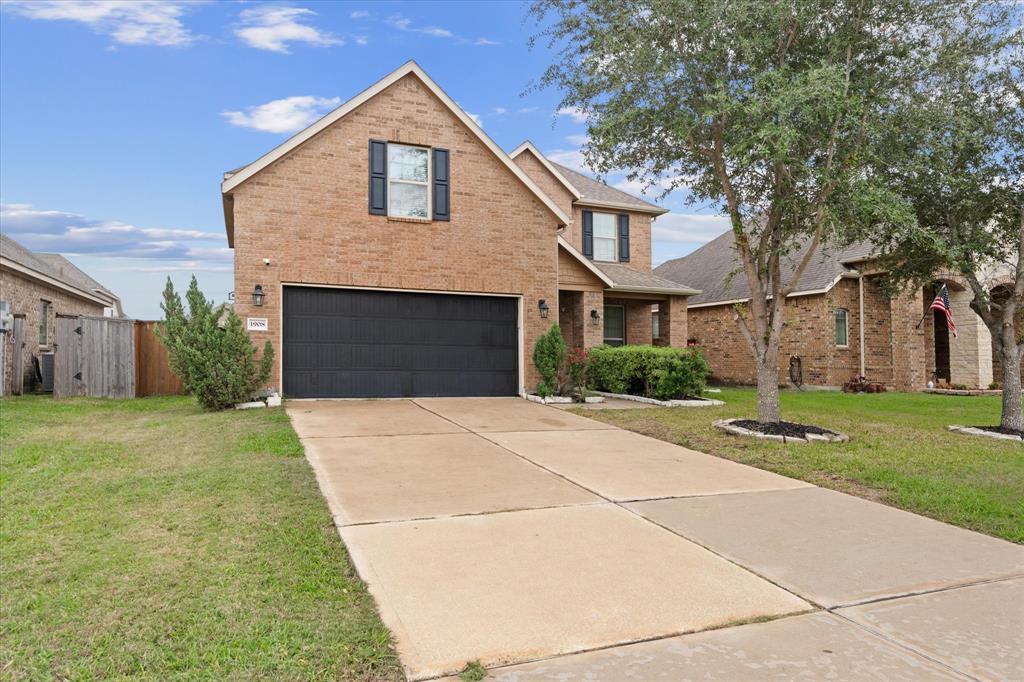 1908 Sunset Terrace Lane, Pearland, Texas image 5