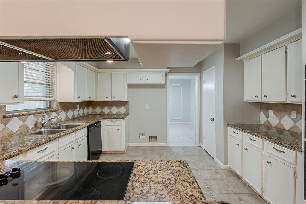 7803 Hurst Forest Drive, Humble, Texas image 6