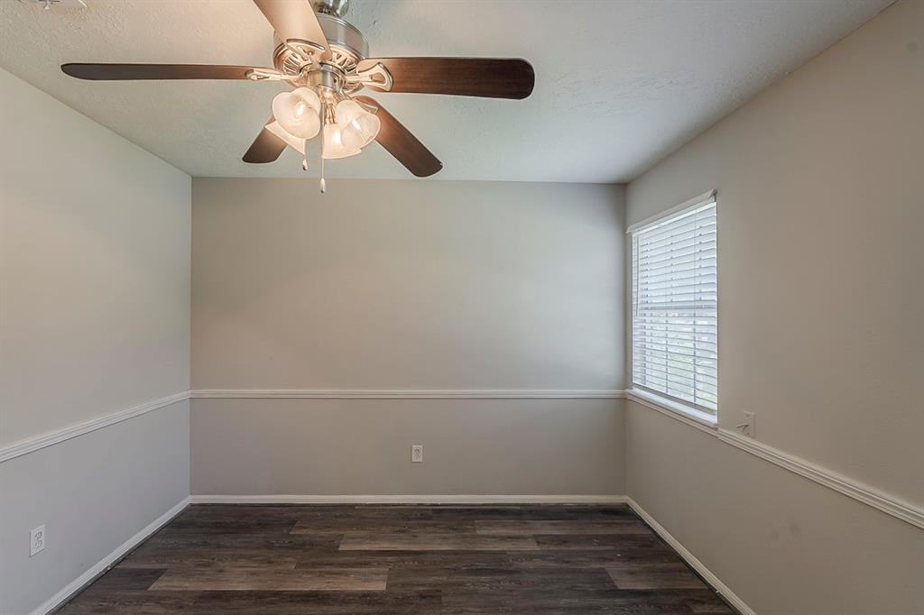 7803 Hurst Forest Drive, Humble, Texas image 36