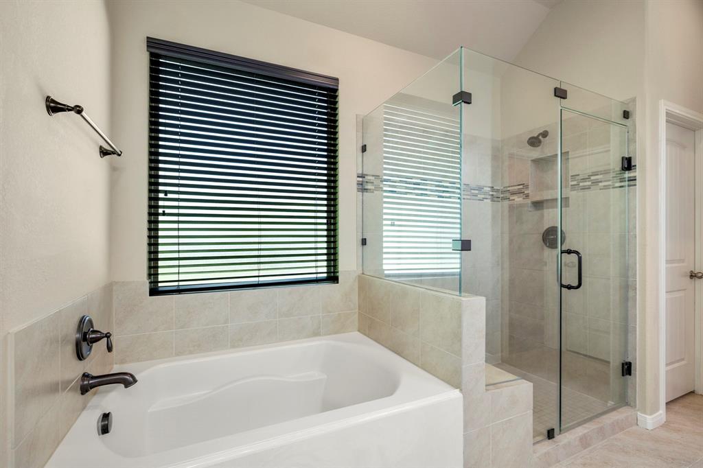 4503 Axis Trail, Conroe, Texas image 22