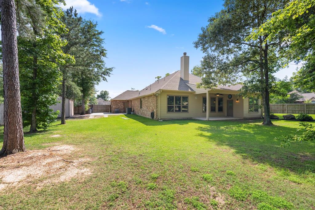 4503 Axis Trail, Conroe, Texas image 37