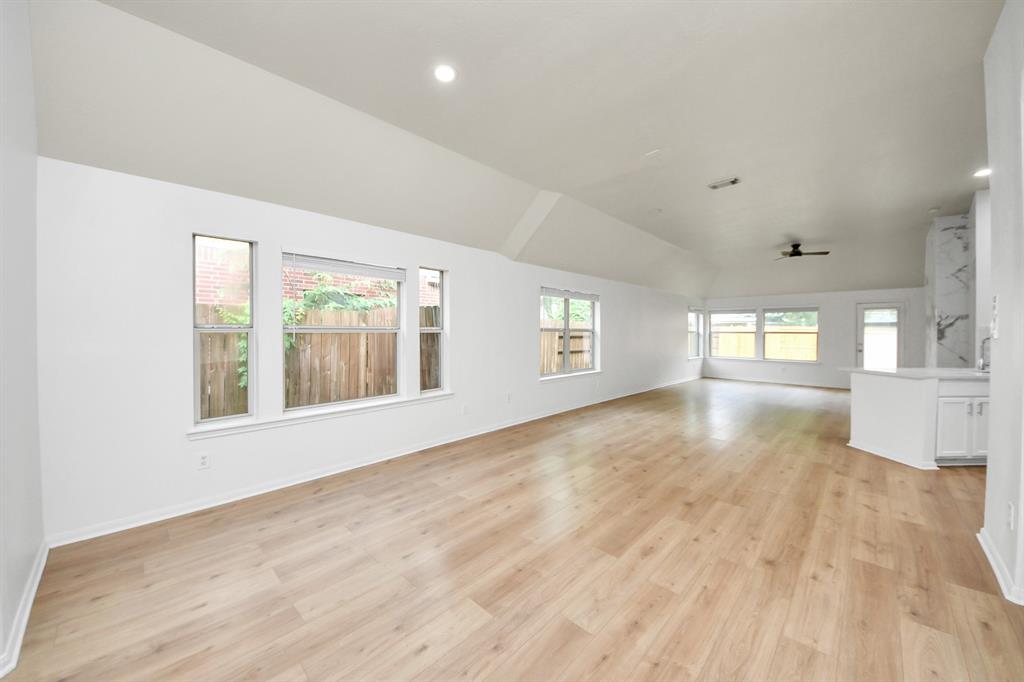 5931 Mettler Lane Ln, Richmond, Texas image 8