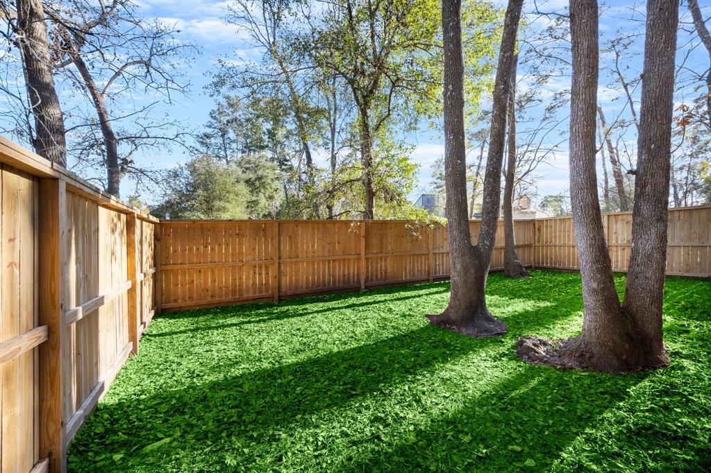 99 April Wind Dr Drive, Conroe, Texas image 33