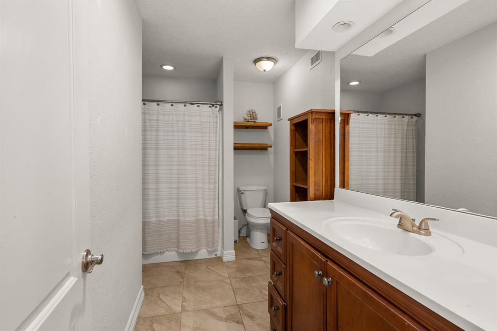 99 April Wind Dr Drive, Conroe, Texas image 24