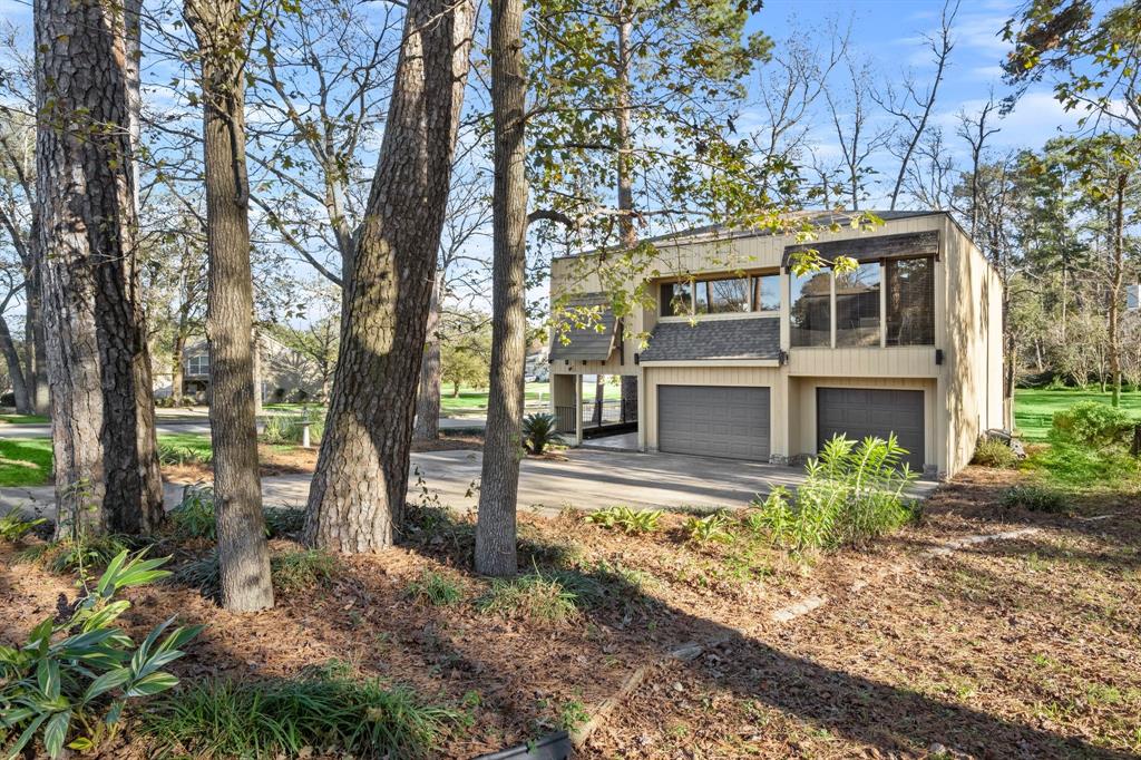 99 April Wind Dr Drive, Conroe, Texas image 1