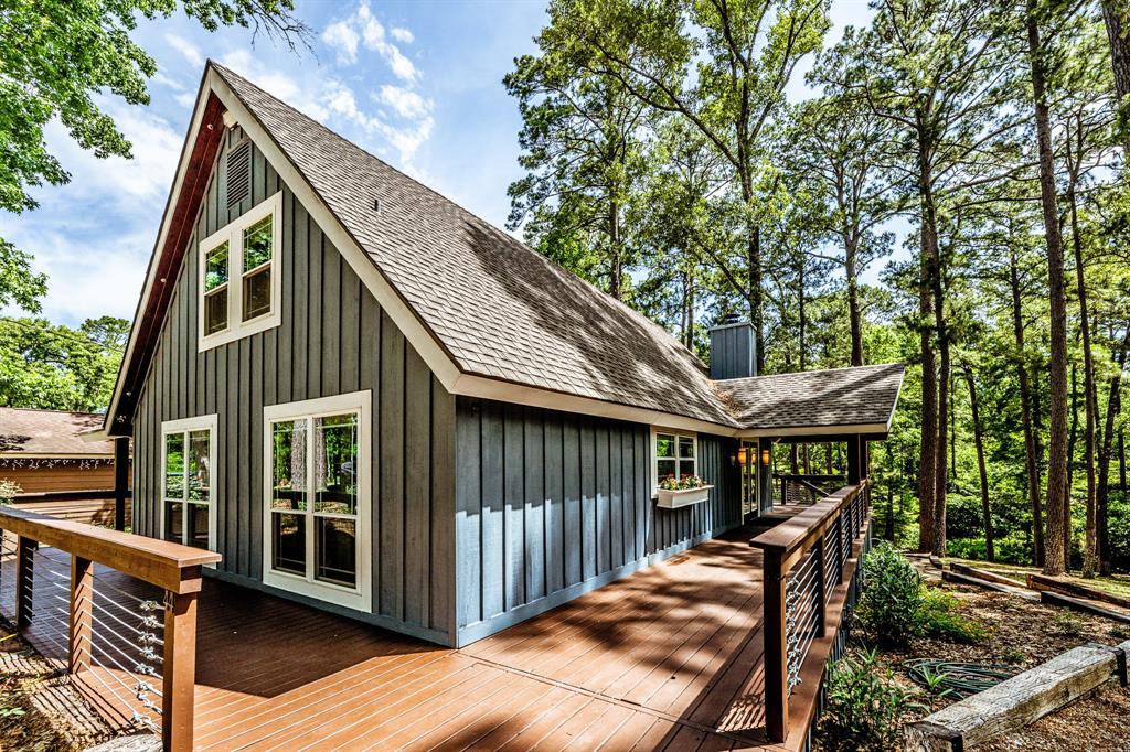 44 Post Oak Drive, Huntsville, Texas image 2