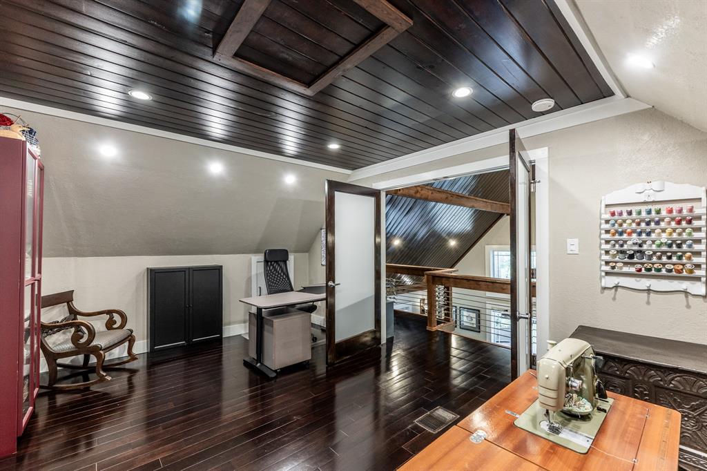 44 Post Oak Drive, Huntsville, Texas image 25