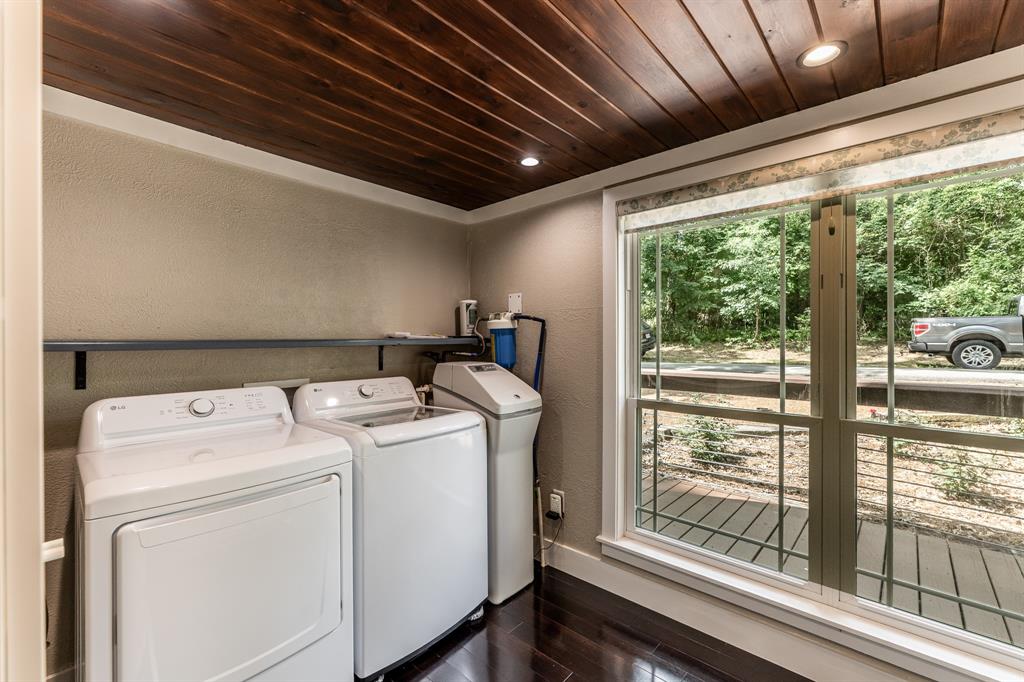 44 Post Oak Drive, Huntsville, Texas image 20