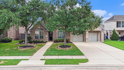 A home in League City