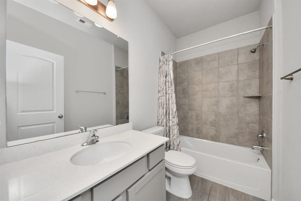 5023 Yellow Rays Trail, Katy, Texas image 14