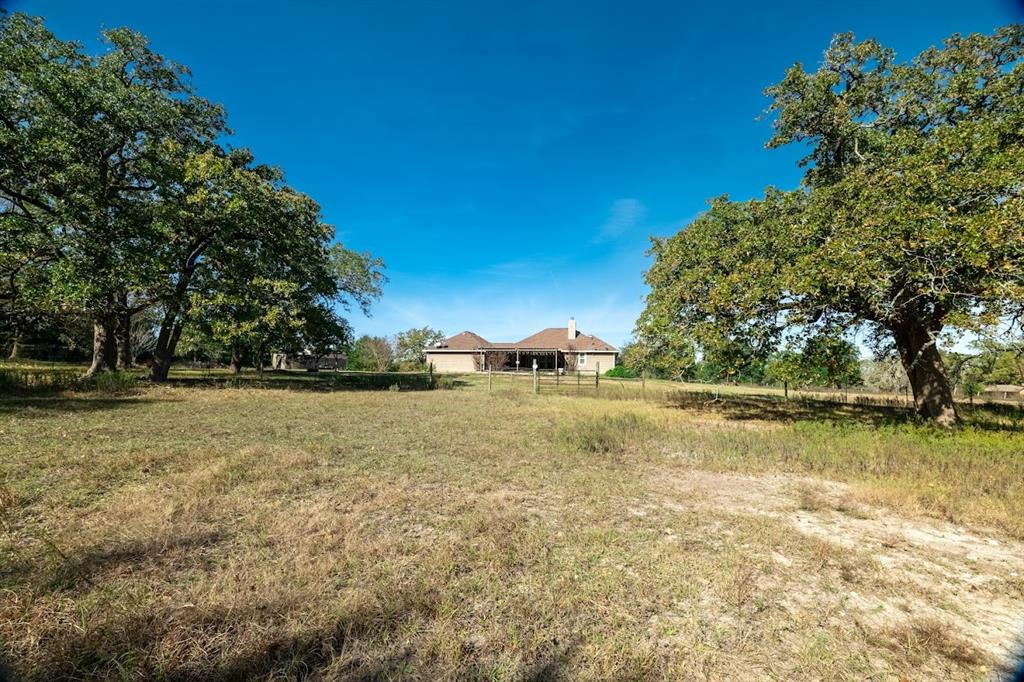 2555 Weesaw Lane, Navasota, Texas image 15