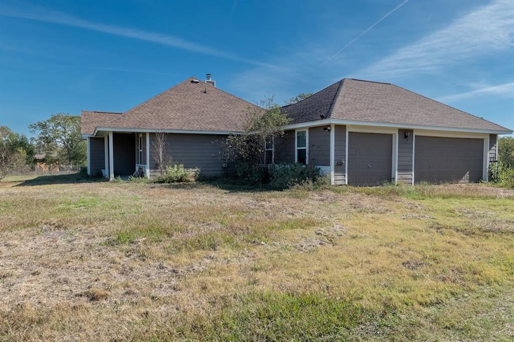 2555 Weesaw Lane, Navasota, Texas image 2