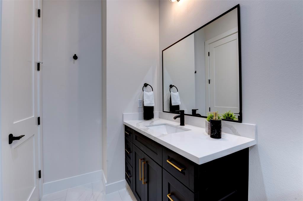 1304 Evelyn Street, Houston, Texas image 35