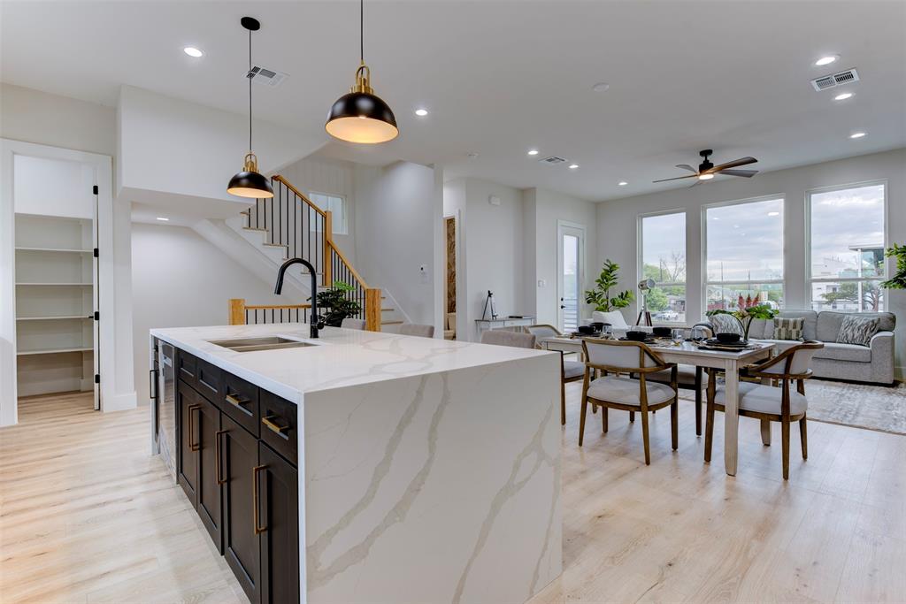 1304 Evelyn Street, Houston, Texas image 8