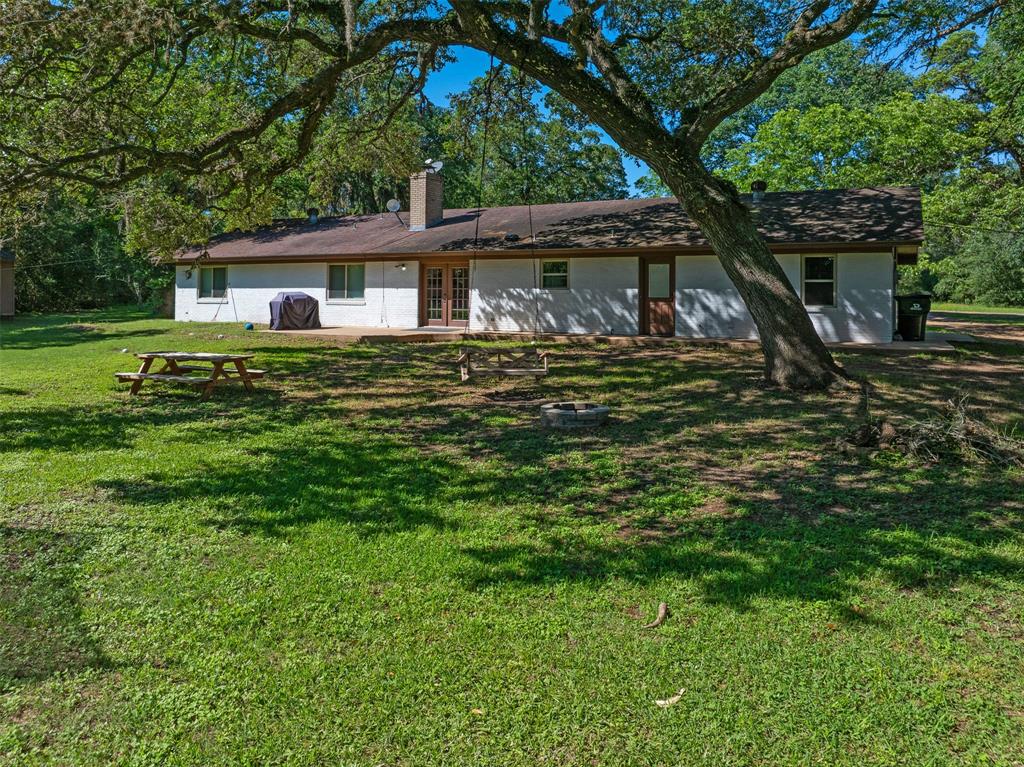 1032 Marek Road, Columbus, Texas image 18