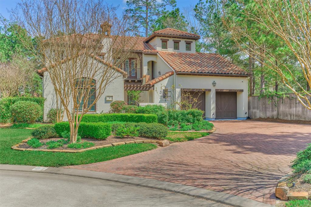 2 Club Ridge Court
