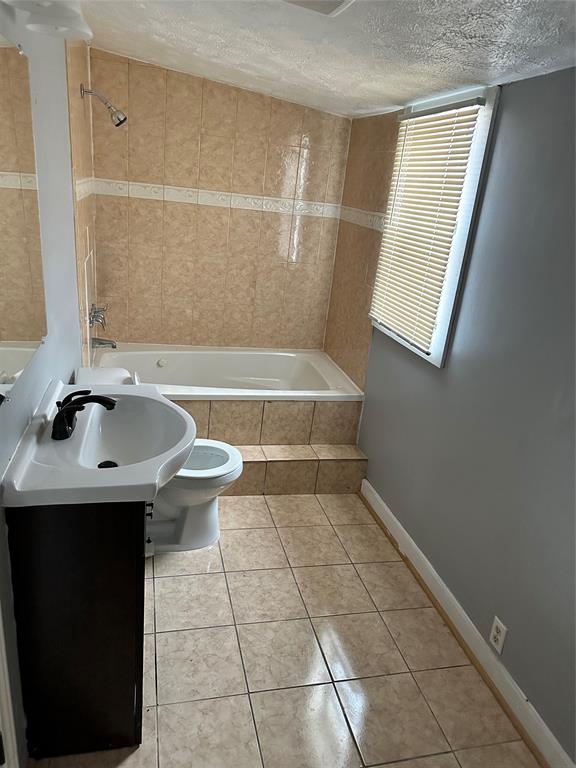 421 Clearwater Street, Houston, Texas image 2