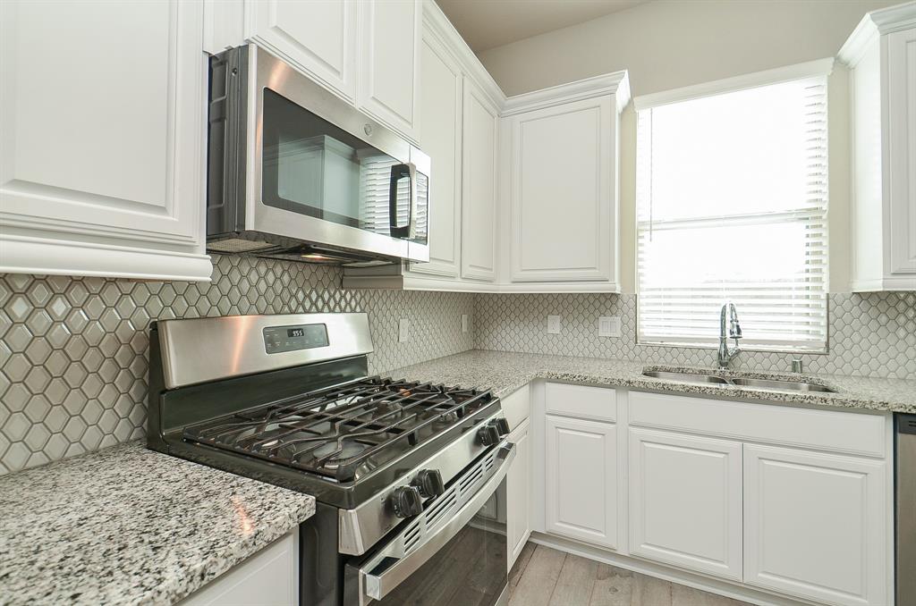 5203 Prairie Terrace Lane, Fulshear, Texas image 10