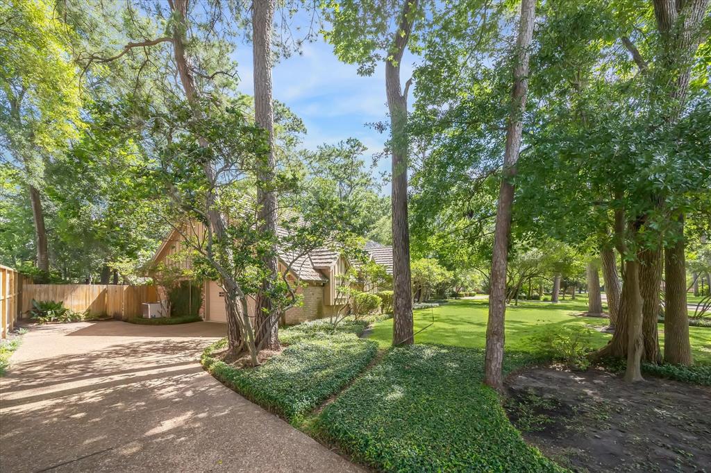 10910 Walwick Drive