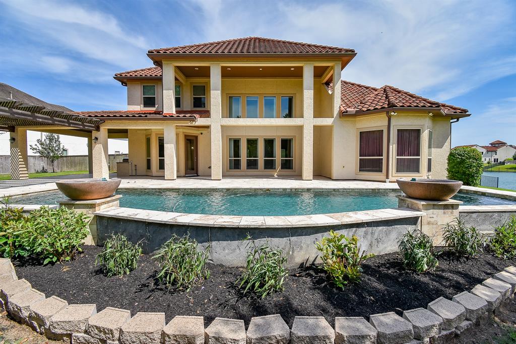 5450 Pudman River Lane, Sugar Land, Texas image 5