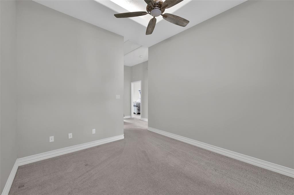 4 Regency Point, Conroe, Texas image 20
