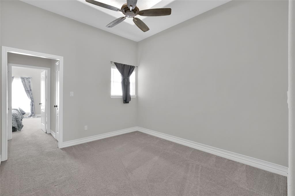 4 Regency Point, Conroe, Texas image 19