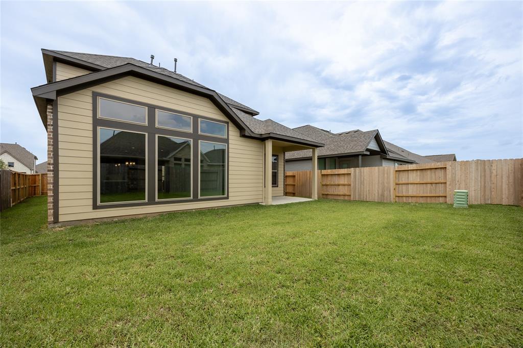 813 Laguna Green Lane, Katy, Texas image 23