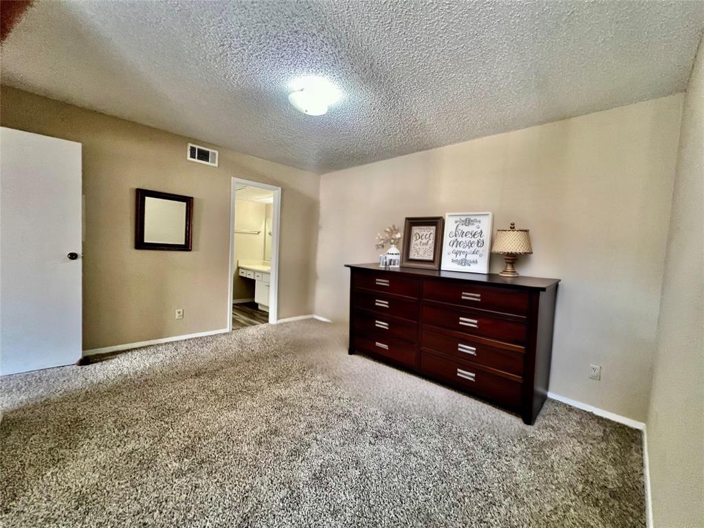 12660 Ashford Point Drive #302, Houston, Texas image 11